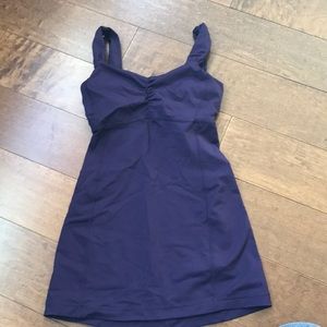 Lululemon workout top